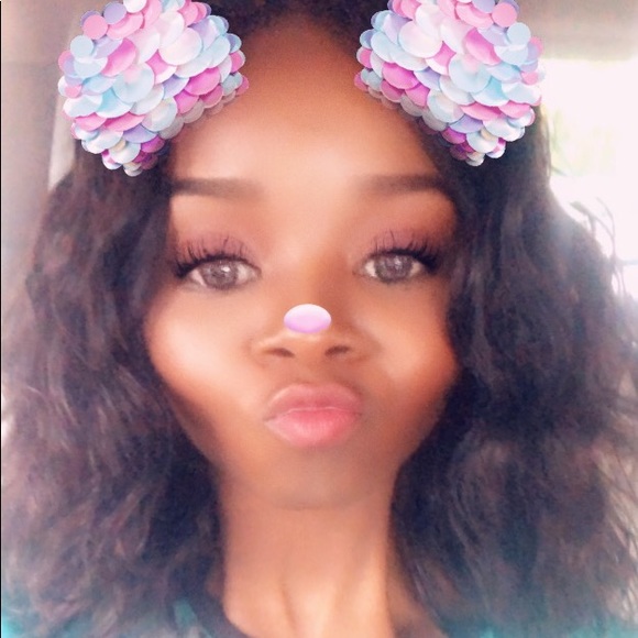 Meet your Posher, Bukky - Picture 1 of 1